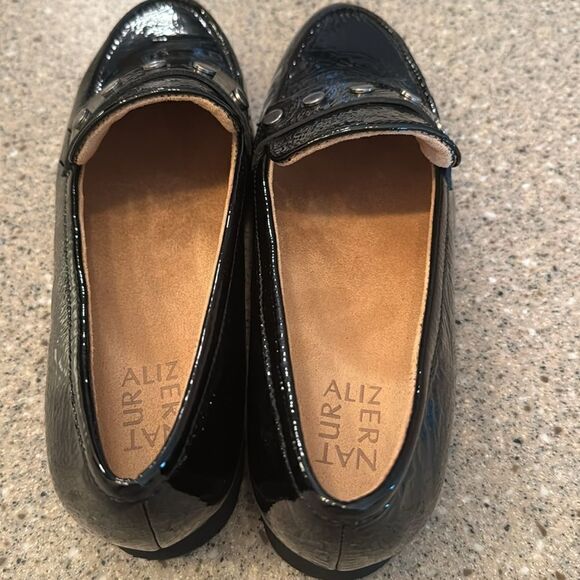 NATURALIZER Gaia Patent Leather Loafer - Picture 7 of 14